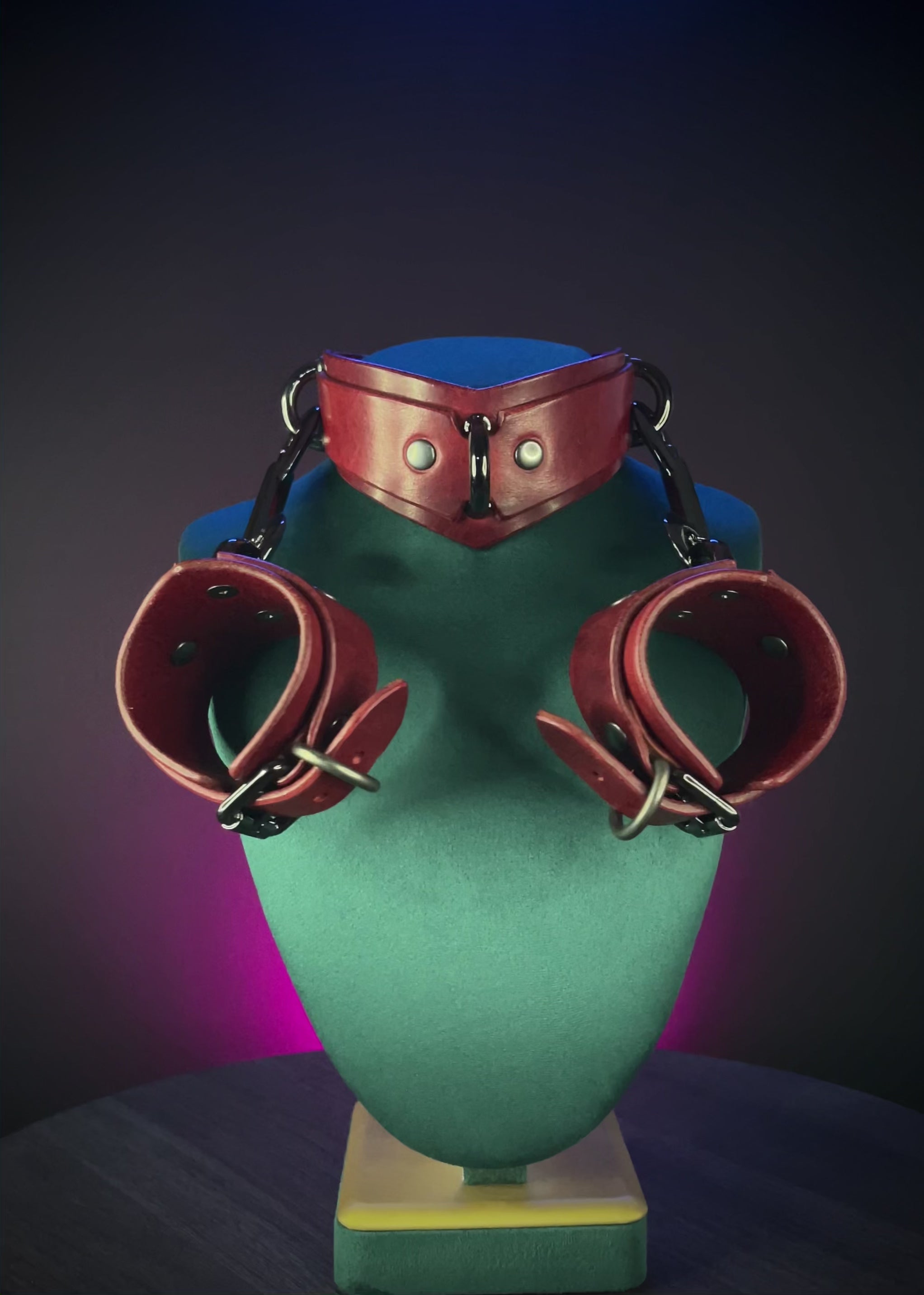 Restraints sets collar and cuff set