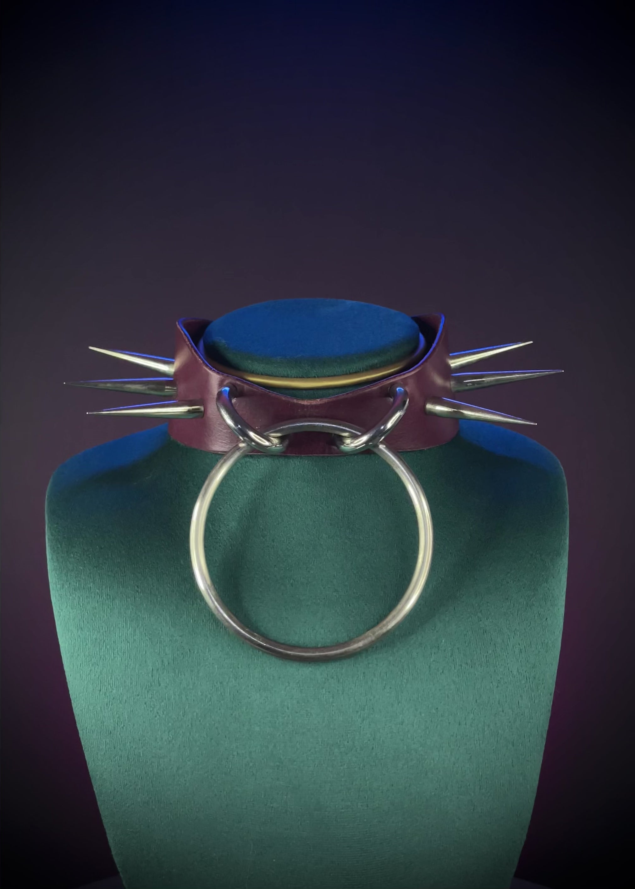 Leather marsala collar with long spikes